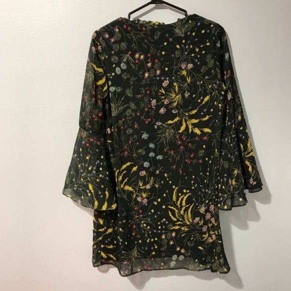 Zara Basic Floral Shift Dress with bell sleeves S - Picture 6 of 8